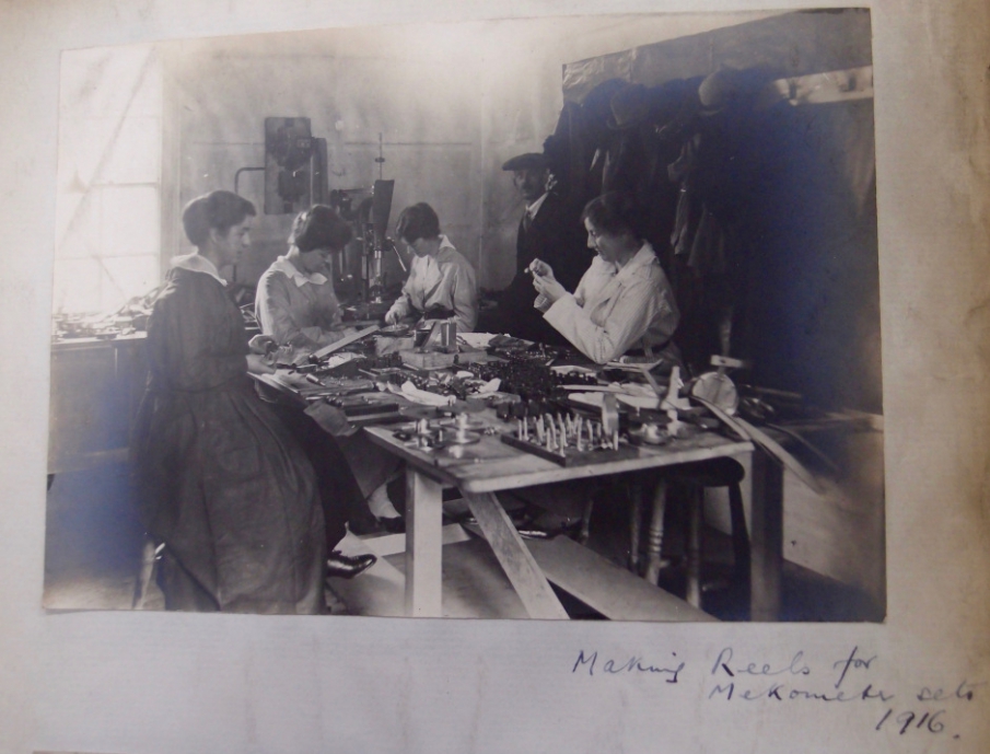 Photograph of women workers making reels for mekometers at T E Cooke’s in 1916 (Courtesy Borthwick Institute)